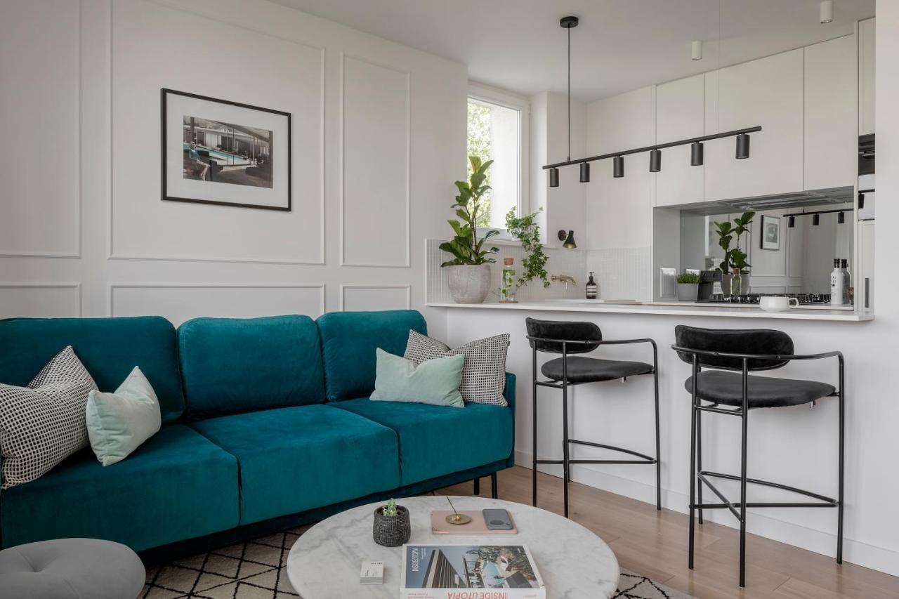 Stylowy Apartament Przy Metrze Varsovie Extérieur photo